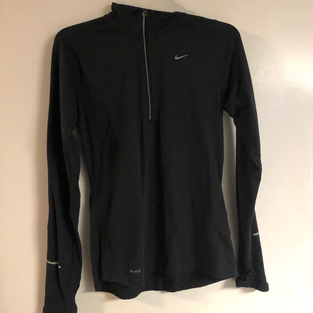 🌻Nike Dri-Fit Athletic Quarter Zip🌻